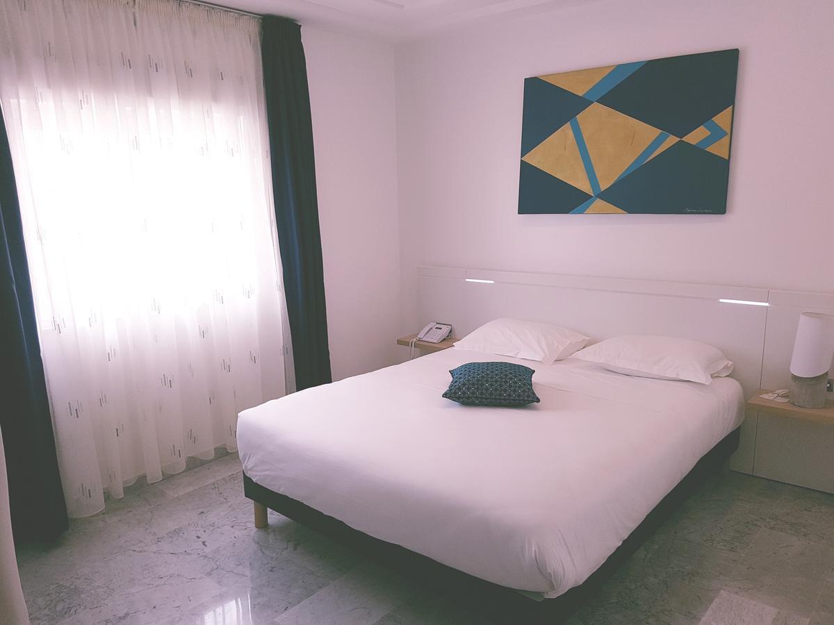 Hotel Ahoefa King Salomon Garden ロメ エクステリア 写真