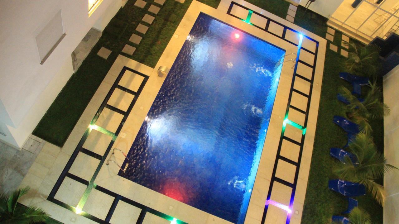 Hotel Ahoefa King Salomon Garden ロメ エクステリア 写真
